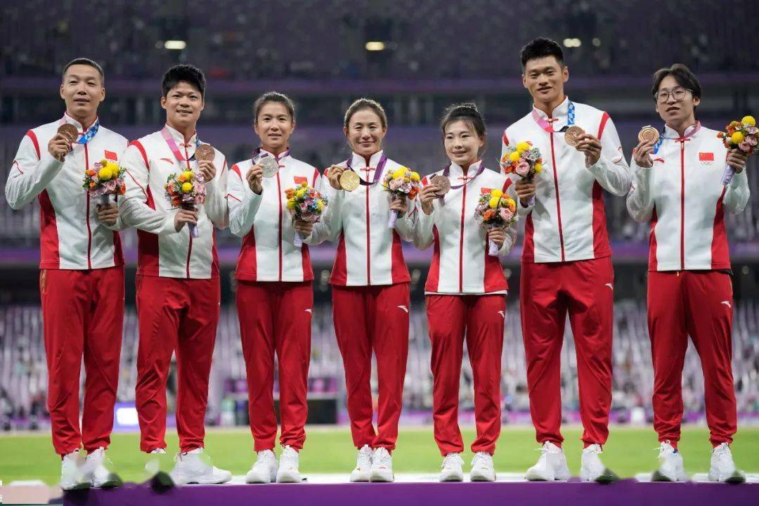 中国奥委会举行递补奥运奖牌颁奖仪式 安徽名将吕秀芝入列